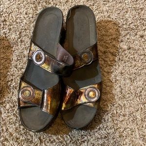 Well broke in Helle comfort shoe